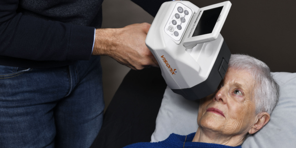 Retinomax K+5 Screeen Handheld Auto-refractor - Visionix